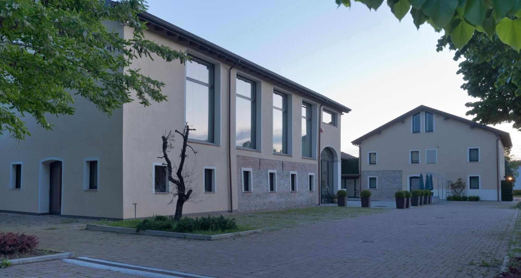 Locanda Sant'Ambrogio Rivalta  Εξωτερικό φωτογραφία